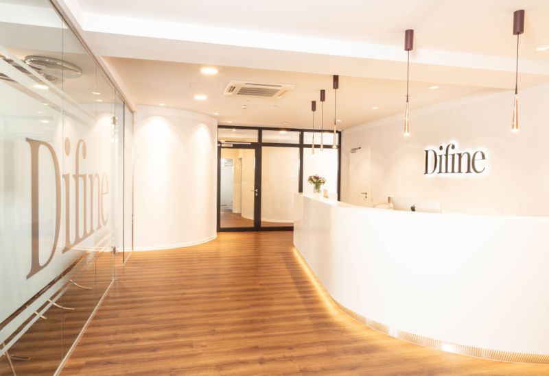 Difine Düsseldorf, Praxis