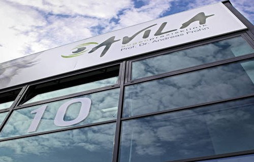 Eingang Praxisklinik AVILA Frohn in Siegen