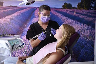 Zahnarztpraxis Gommiswald, GoDent, Dr. med. dent. Saina Zimmermann